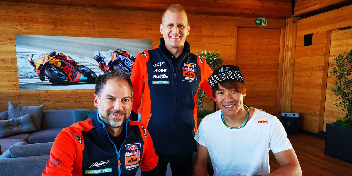 Red Bull KTM Ajo Moto2 racing team's Jens Hainbach (left) and Aki Ajo (center) with rider Tetsuta Nagashima (right). Photo courtesy of KTM.