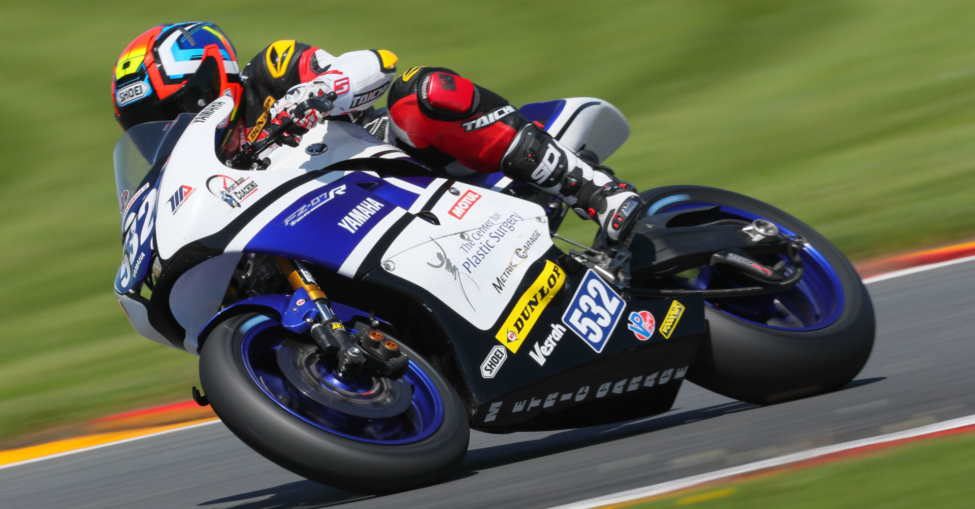 Dr. Carl Price (532) in action during the 2019 MotoAmerica Twins Cup finale at Barber Motorsports Park. Photo by Brian J. Nelson, courtesy of Robem Engineering.