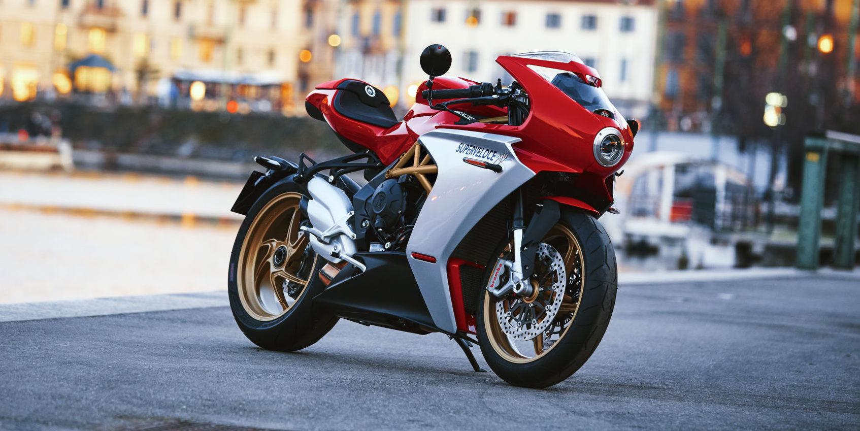 РњРѕС‚РѕС†РёРєР» MV Agusta Rivale 800