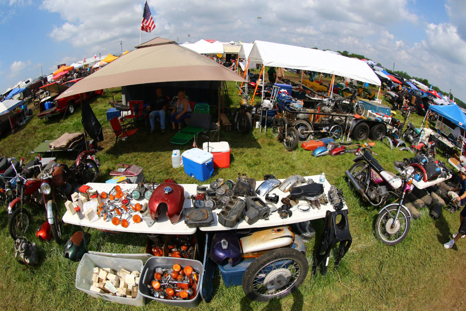 AMA Vintage Motorcycle Days Adds CoSponsor For Gigantic Swap Meet