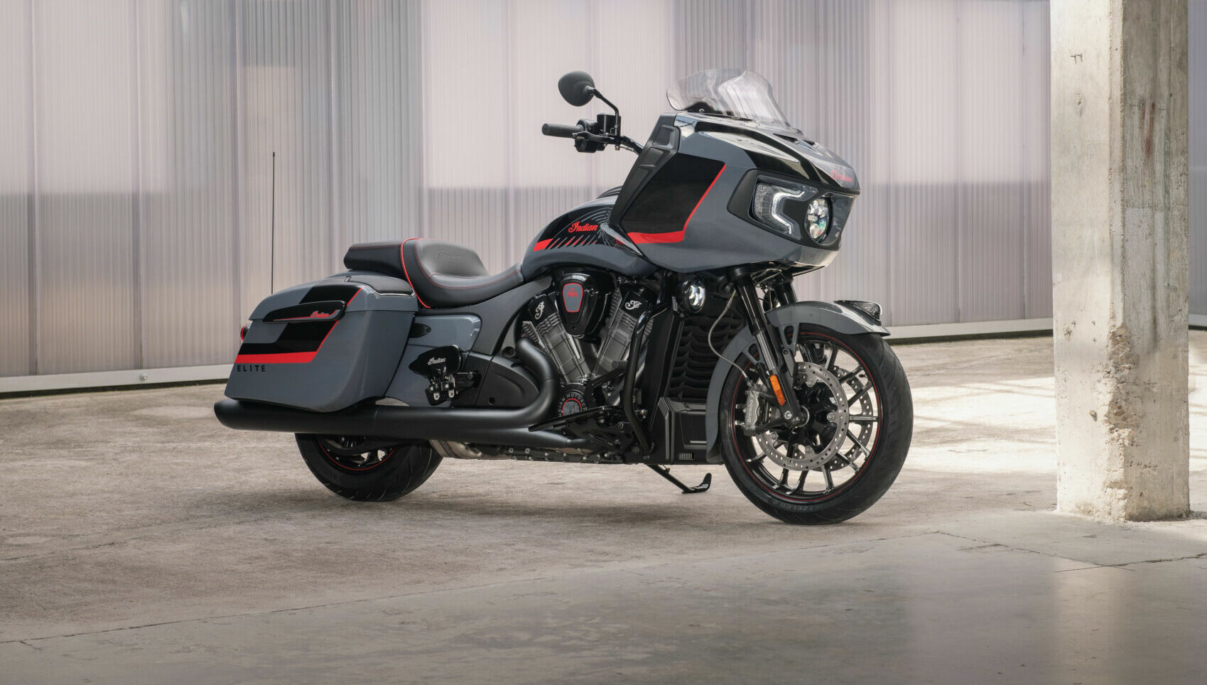 Indian Introduces LimitedEdition "Elite" Challengers And Chieftains