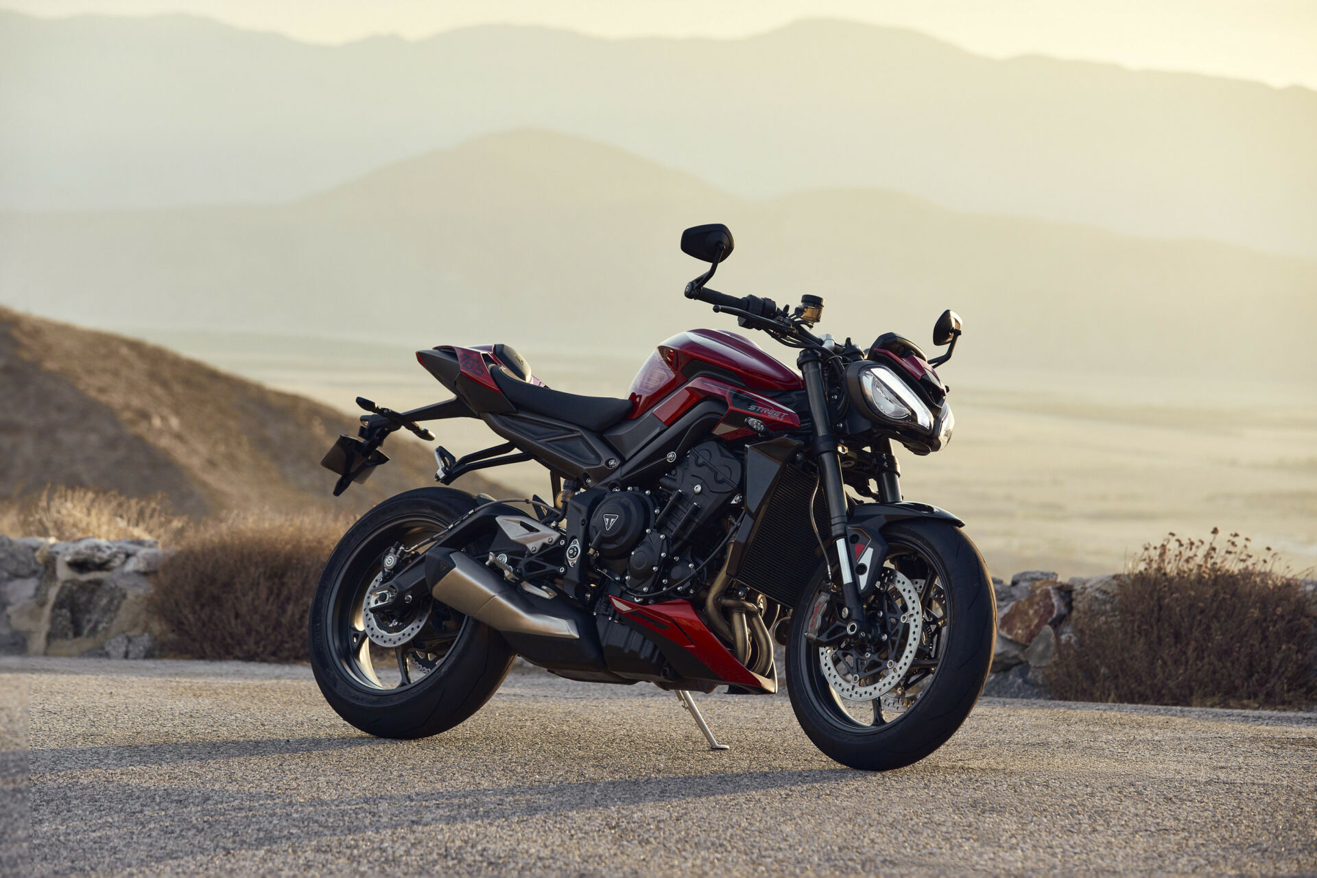 Triumph Introduces More Powerful 2024 Street Triple Lineup (Updated) Roadracing World Magazine