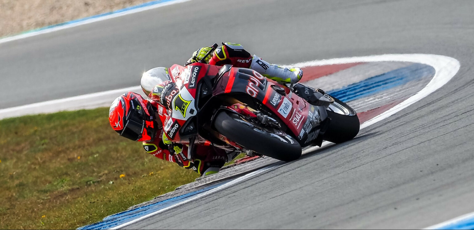 Worldsbk Bautista Over Rea Gerloff P7 In Fp1 At Assen Roadracing World Magazine Motorcycle 4474