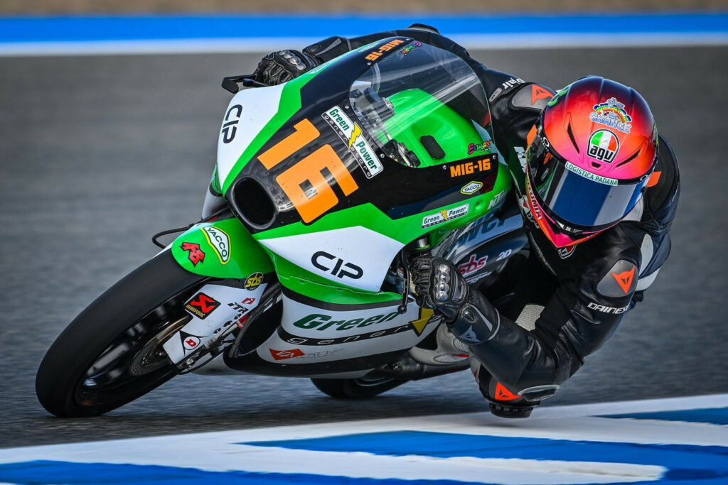 Moto3 Migno Quickest In Wet FP3 At Le Mans Roadracing World Magazine Motorcycle Riding