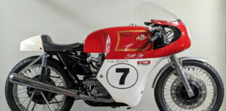 Team Obsolete's ex-Bill Ivy Kirby AJS 7R historic racebike. Photo courtesy Team Obsolete.