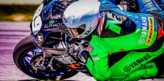 Blake Davis (89) on the Alpha Omega Rollers Yamaha YZF-R1. Photo by Apex Pro Photo, courtesy N2 Racing.