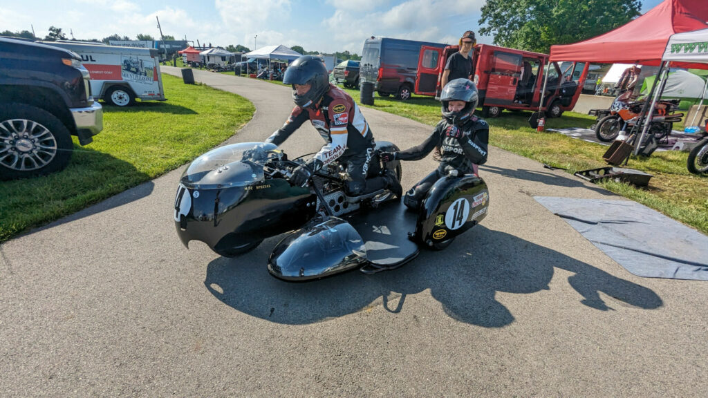 Randy Hoffman and Michelle Fisher (14) on Team Obsolete's ex-Maurice Candy/Lex DuPont ‘MJC special’ sidecar. Photo courtesy Team Obsolete. 