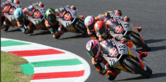 Màximo Quiles (28) leads Brian Uriarte (51) and the rest at Mugello. Photo courtesy Red Bull.