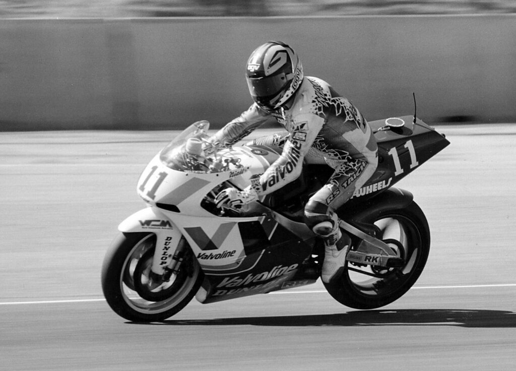 Niall Mackenzie (11) riding a Yamaha YZR500 at Laguna Seca in 1993. Photo by Joseph Lumaya.