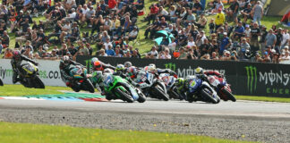 Jason O'Halloran (22) leads the field early in British Superbike Race One at Thruxton. Photo courtesy MSVR.