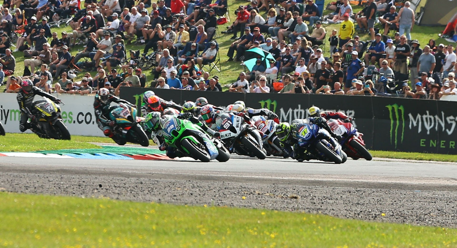 Jason O'Halloran (22) leads the field early in British Superbike Race One at Thruxton. Photo courtesy MSVR.