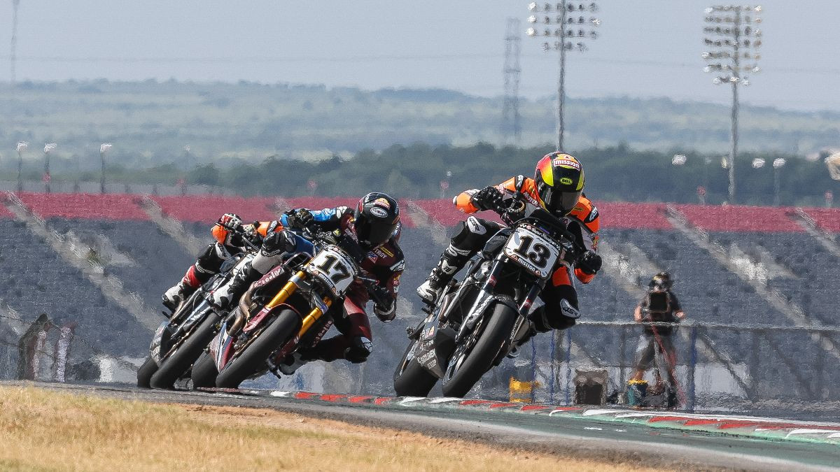 Cory West (13) extended his points lead with a third-place finish over Troy Herfoss (17) and Jake Lewis (hidden). Photo by Brian J. Nelson.