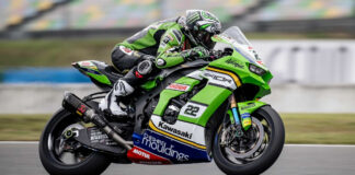 Alex Lowes (22). Photo courtesy Kawasaki Racing Team.