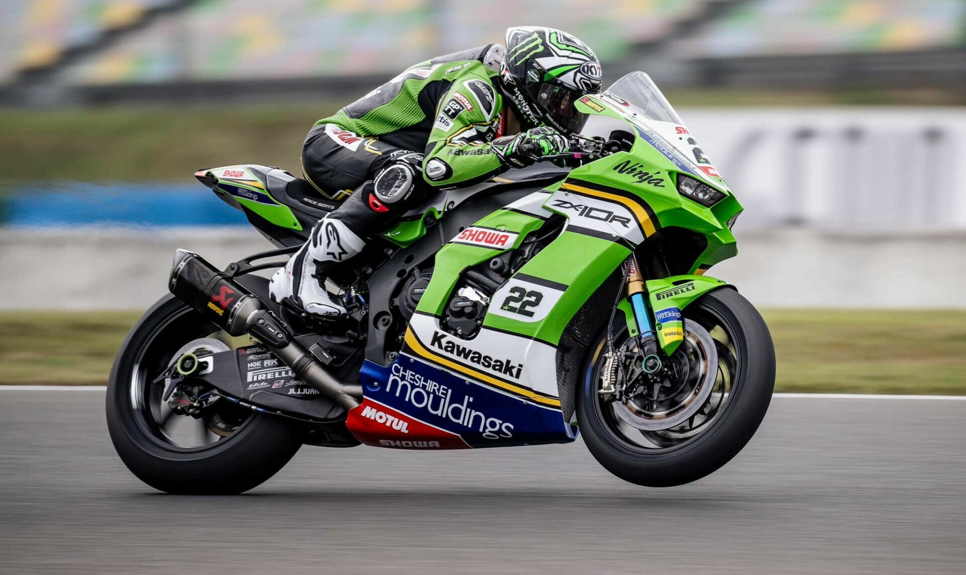 Alex Lowes (22). Photo courtesy Kawasaki Racing Team.