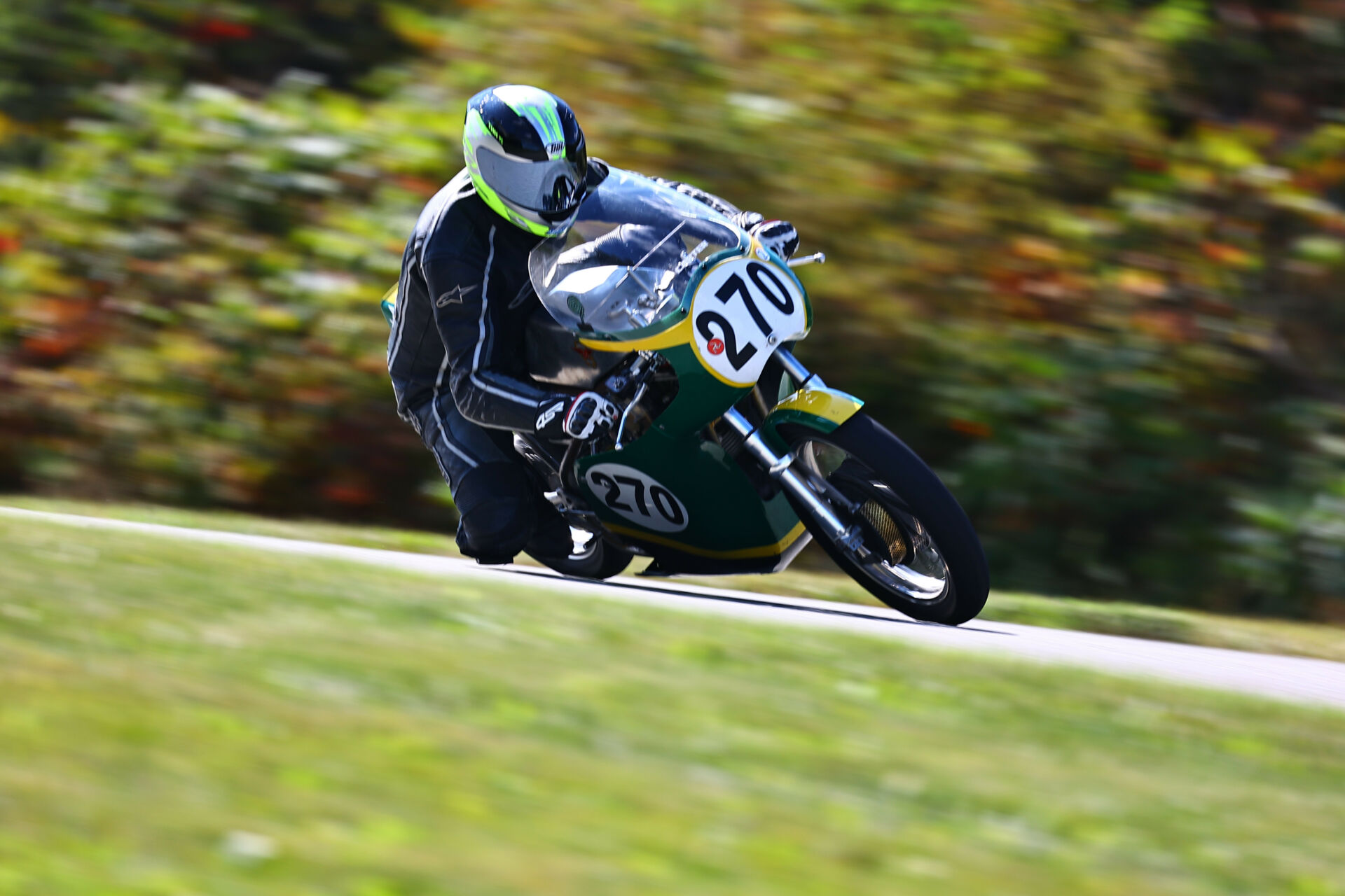 Rob Hall (270) at speed on his 1965 AJS 7R. Photo by Etechphoto.com, courtesy AHRMA.