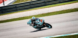 Adrian Fernandez (31) on pole position in Malaysia. Photo courtesy Dorna.