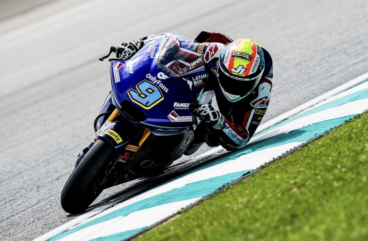 Jorge Navarro (9) on pole position in Malaysia. Photo courtesy American Racing Team.