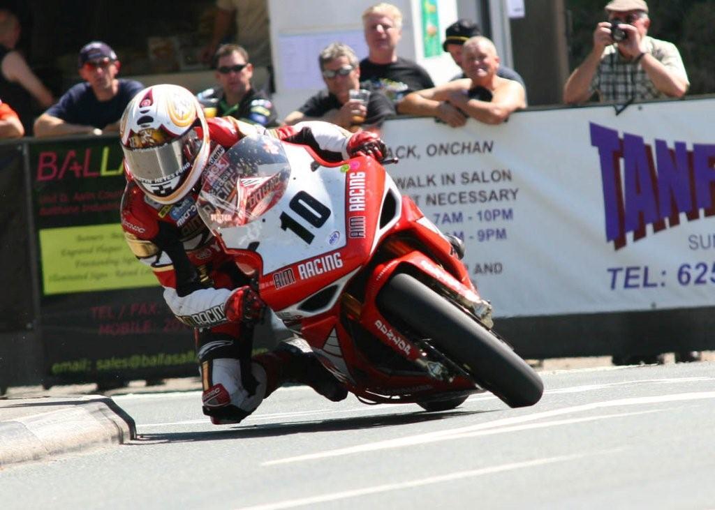 Updated: Plater Wins Supersport Junior TT Monday At The Isle Of Man ...