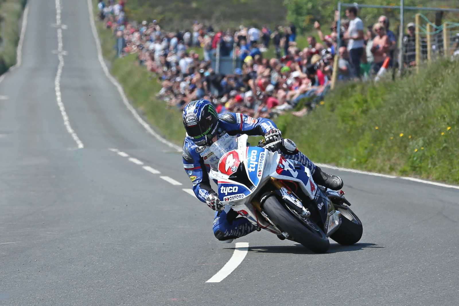Isle Of Man TT Race Pictures And Wallpapers - MAXIPX